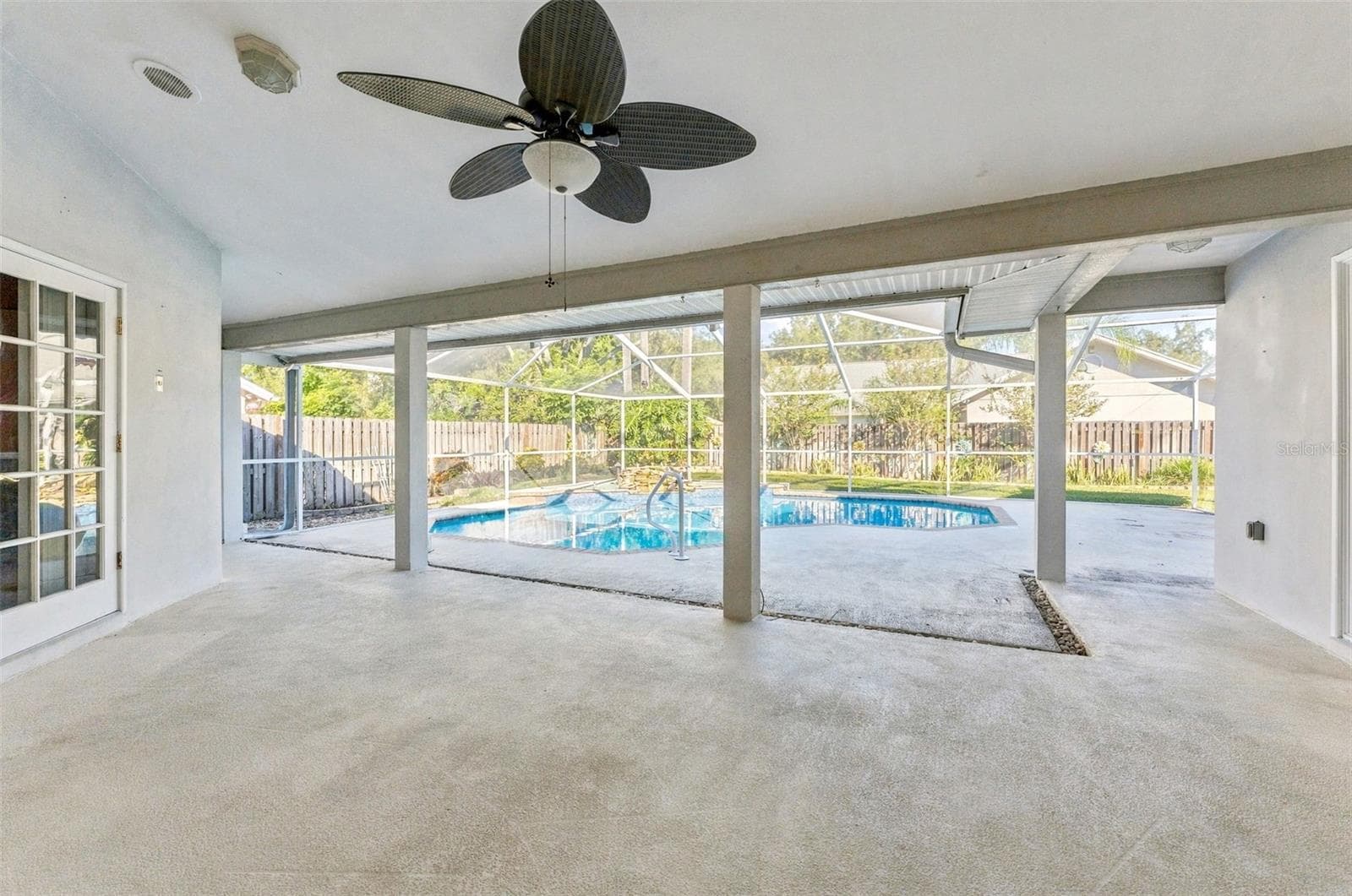 Single Family Residence at 16508 BLENHEIM DR, LUTZ, photo 35 of 53