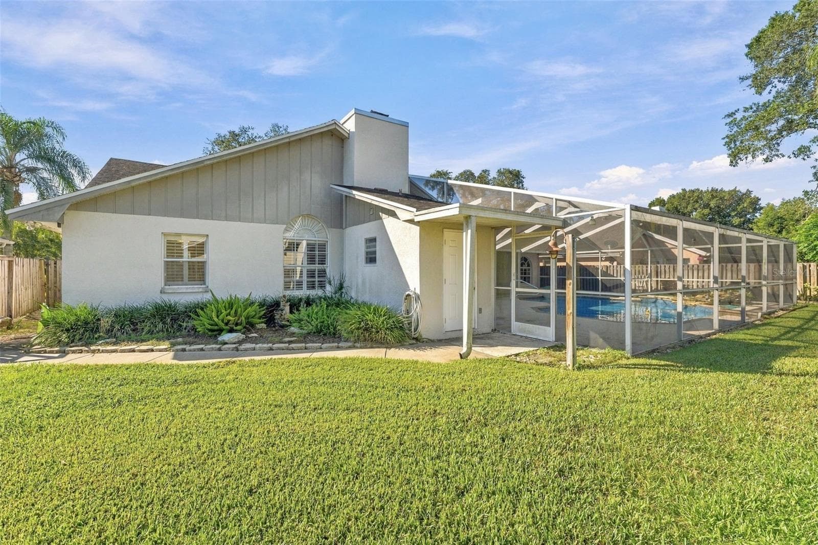 Single Family Residence at 16508 BLENHEIM DR, LUTZ, photo 41 of 53