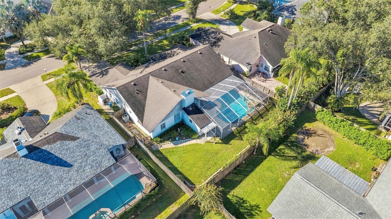 Single Family Residence at 16508 BLENHEIM DR, LUTZ, photo 45 of 53