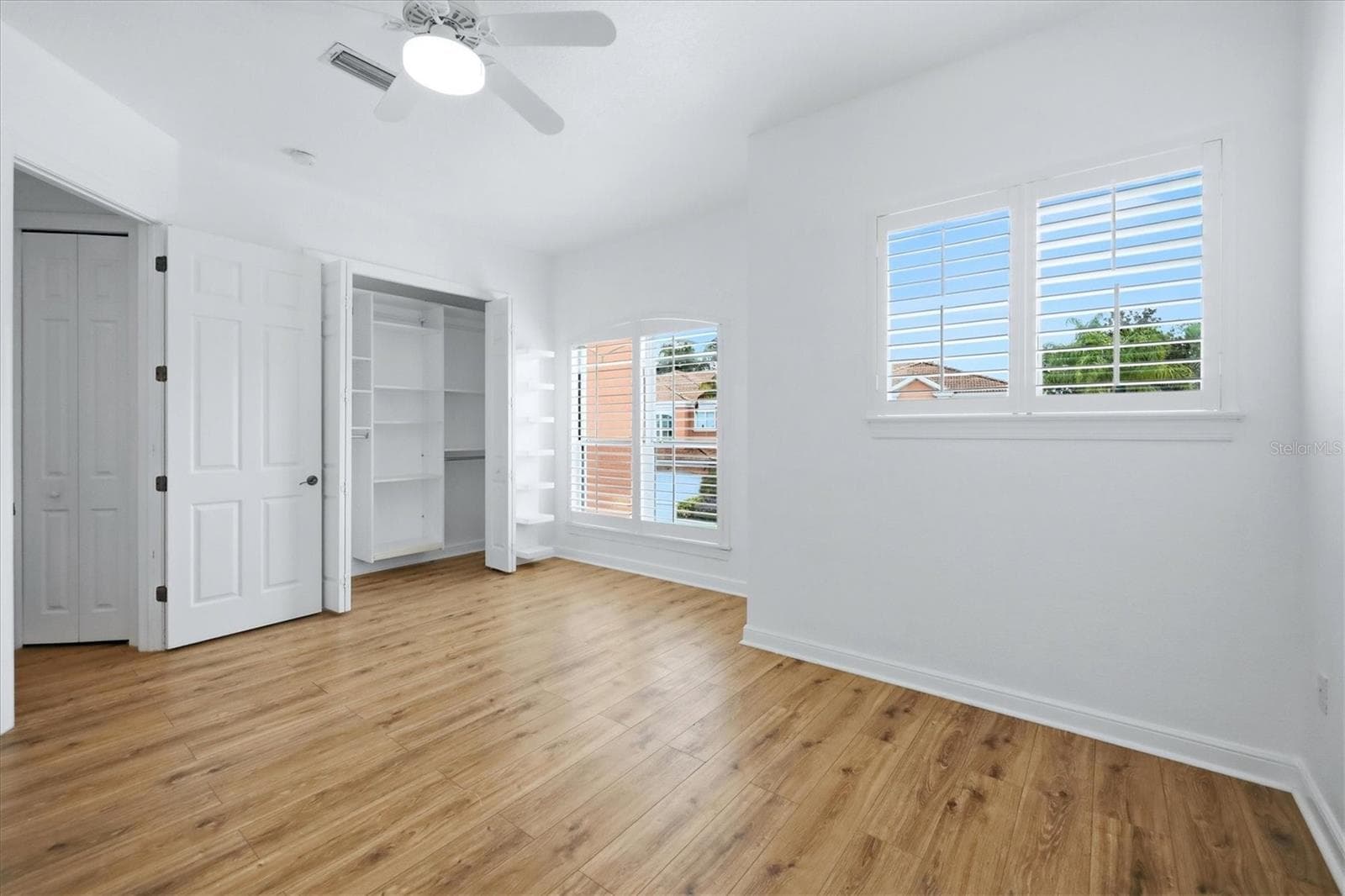 Condominium at 5458 46TH CT W, BRADENTON, photo 19 of 38