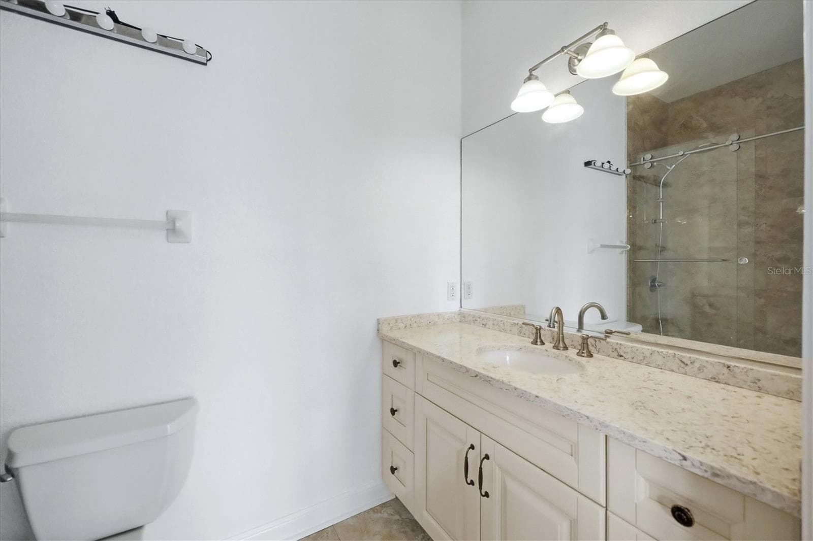 Condominium at 5458 46TH CT W, BRADENTON, photo 21 of 38