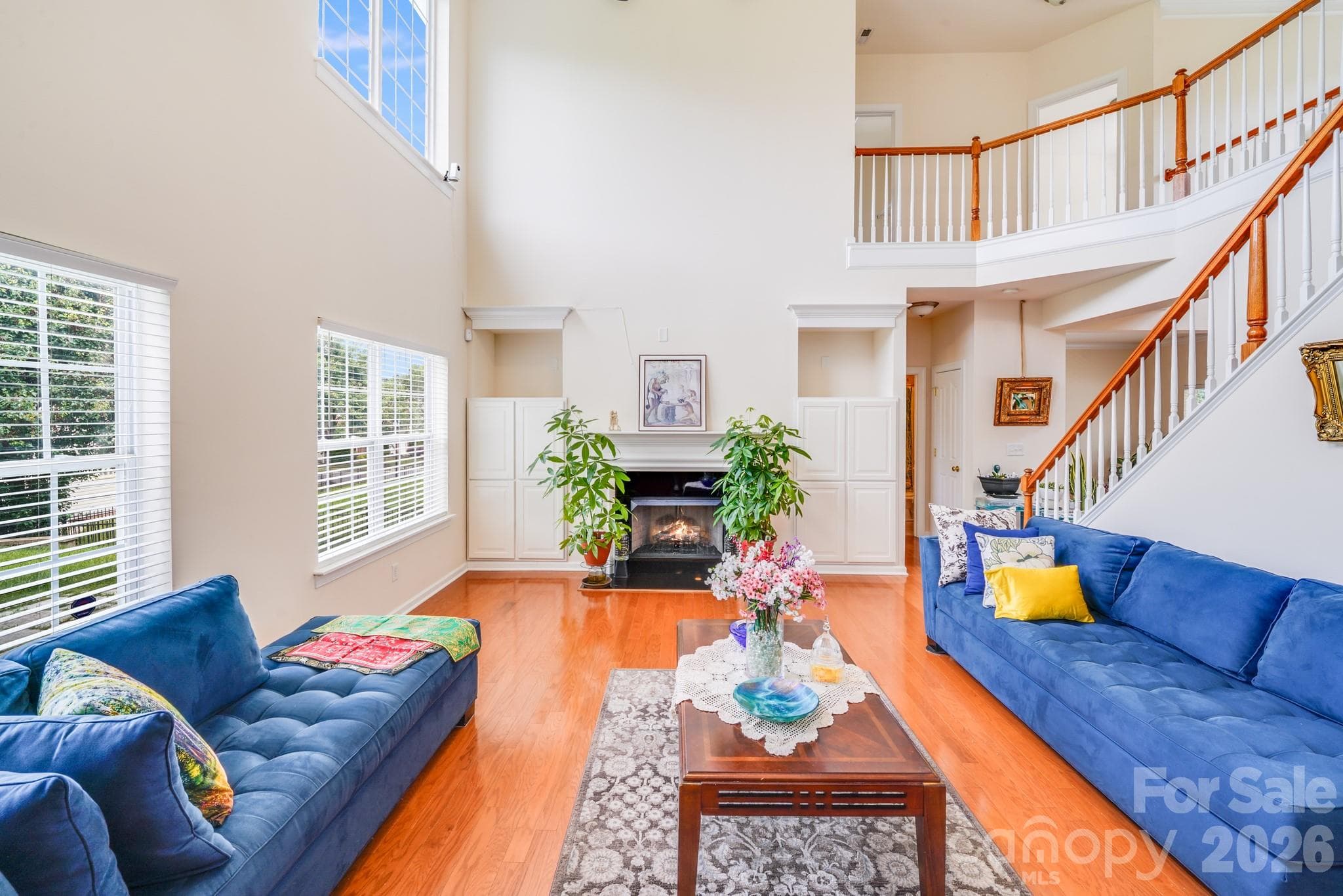 Single Family Residence at 6227 Castlecove Road, Charlotte, photo 7 of 27