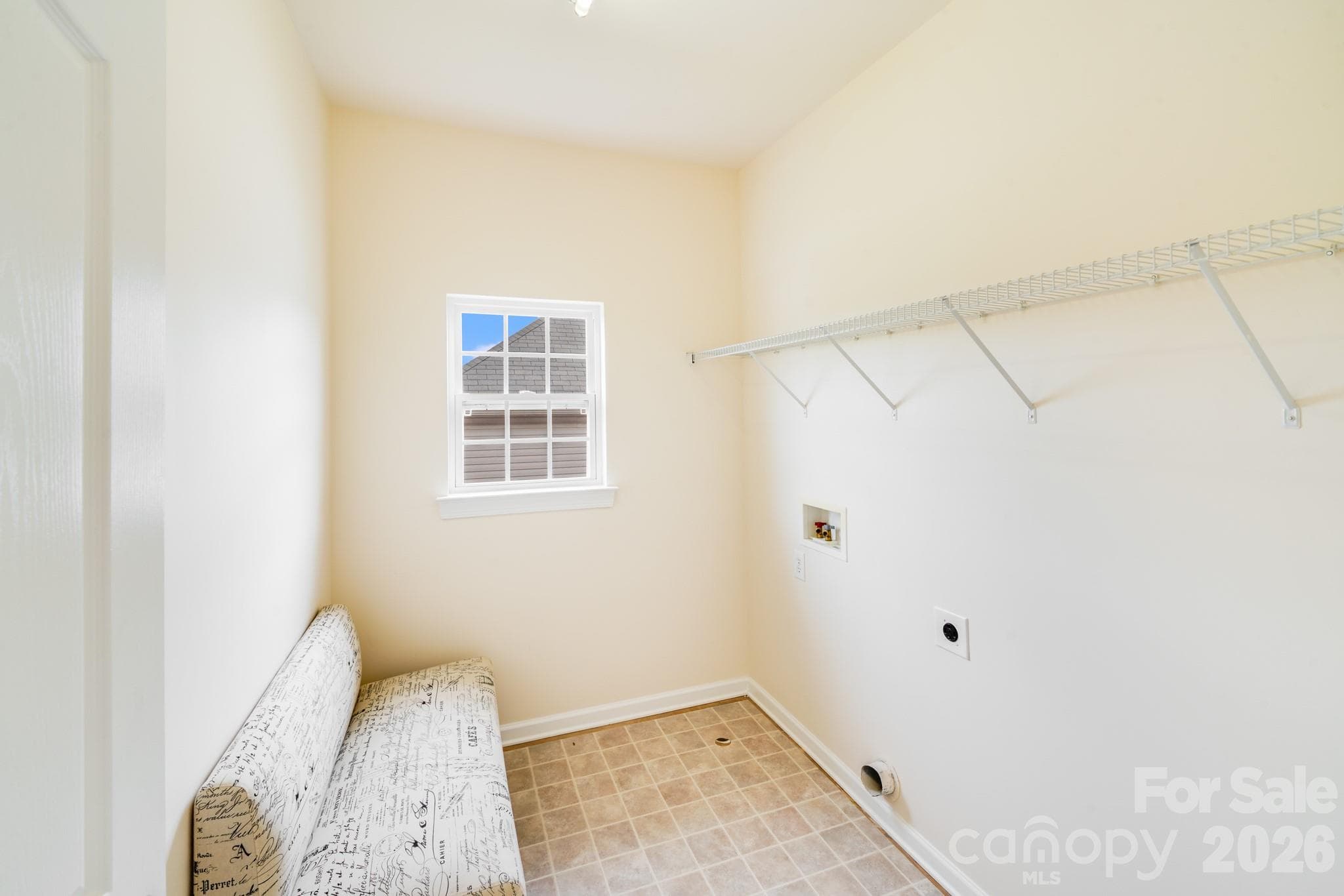 Single Family Residence at 6227 Castlecove Road, Charlotte, photo 21 of 27