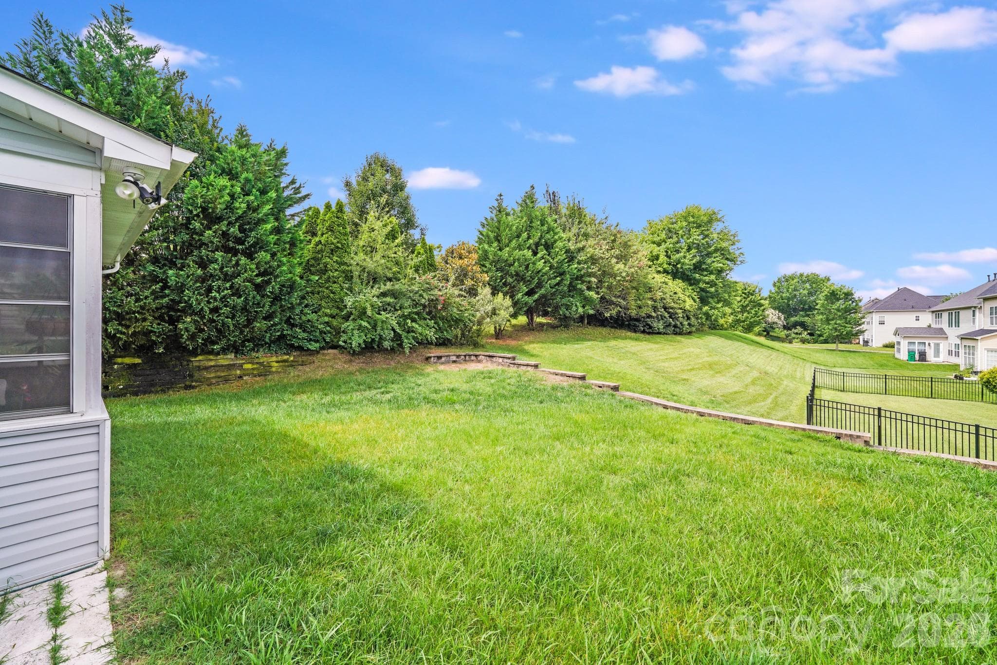 Single Family Residence at 6227 Castlecove Road, Charlotte, photo 23 of 27