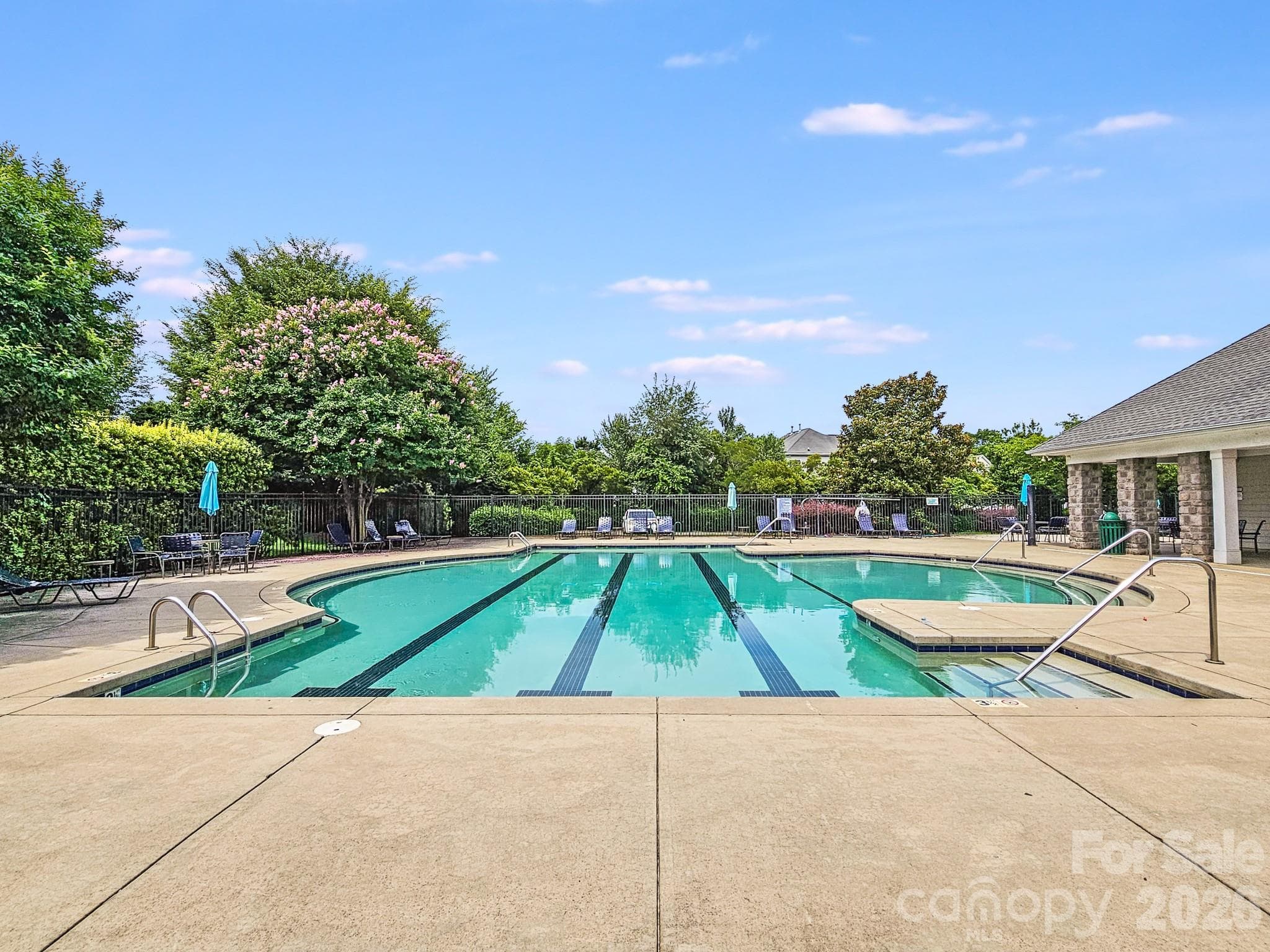 Single Family Residence at 6227 Castlecove Road, Charlotte, photo 25 of 27