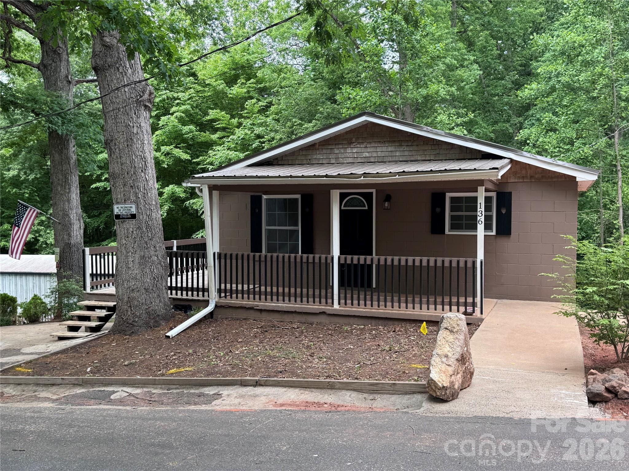 136 St John Zion Road