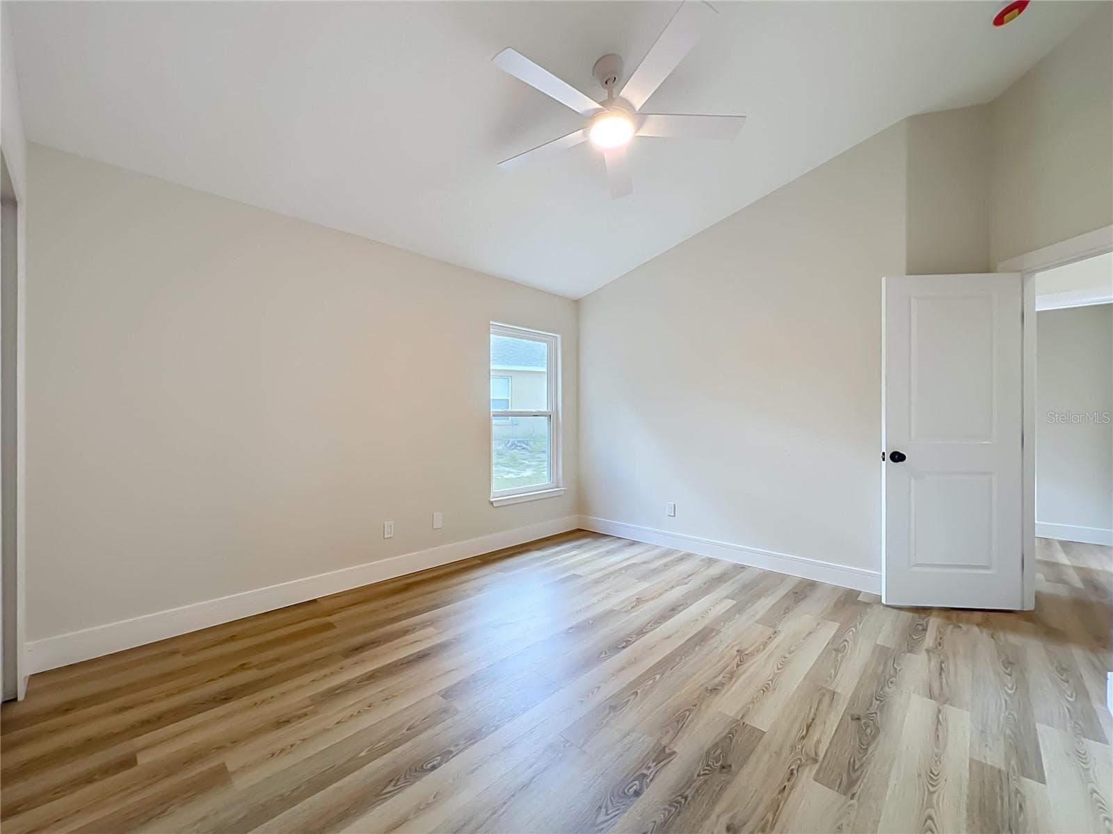 Single Family Residence at 12625 DOUGLAS FIR CT, CLERMONT, photo 25 of 44