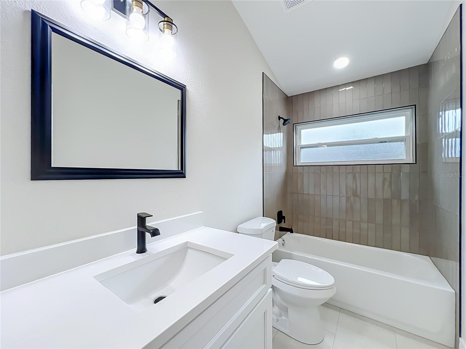 Single Family Residence at 12625 DOUGLAS FIR CT, CLERMONT, photo 26 of 44