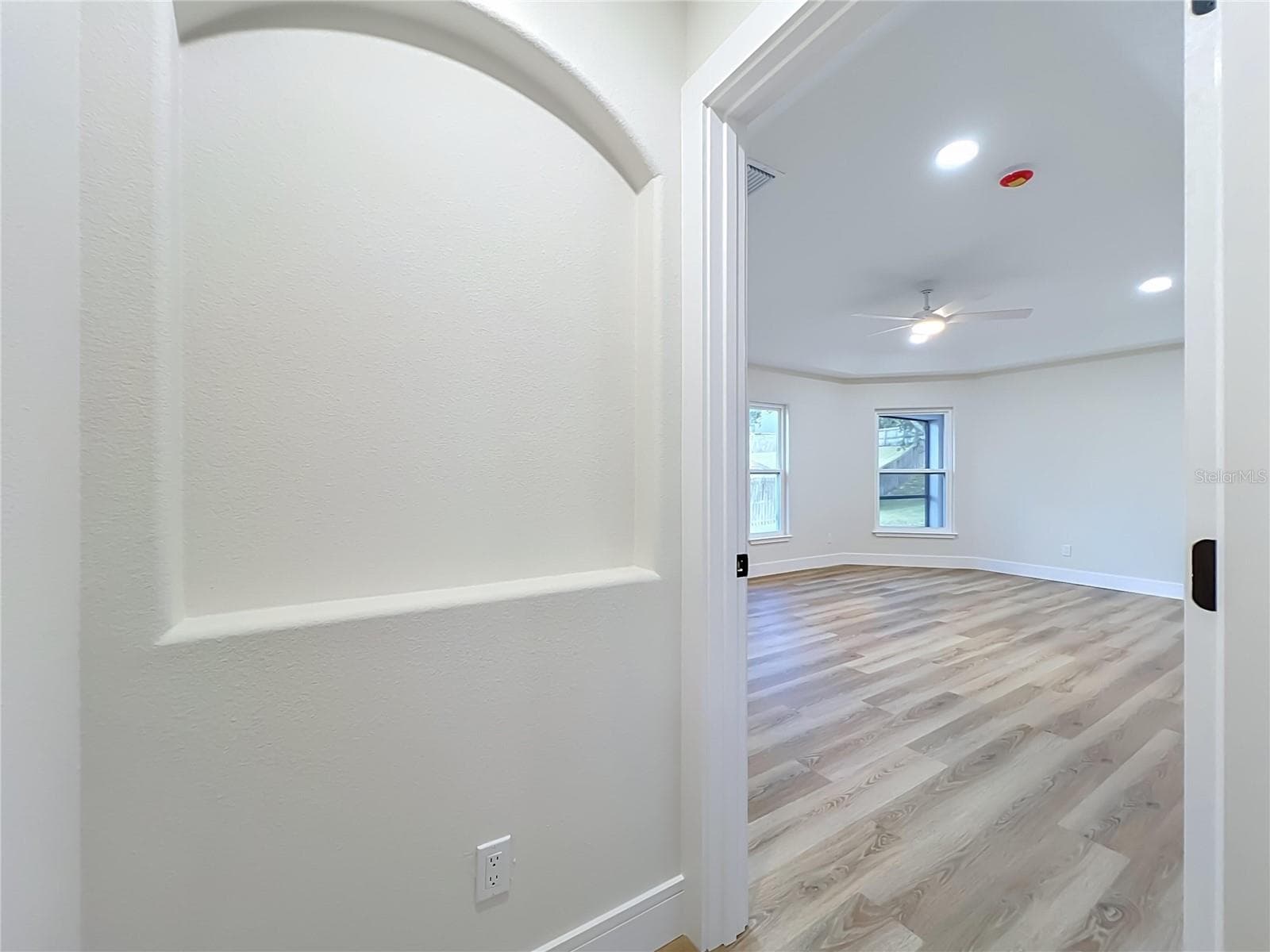 Single Family Residence at 12625 DOUGLAS FIR CT, CLERMONT, photo 33 of 44
