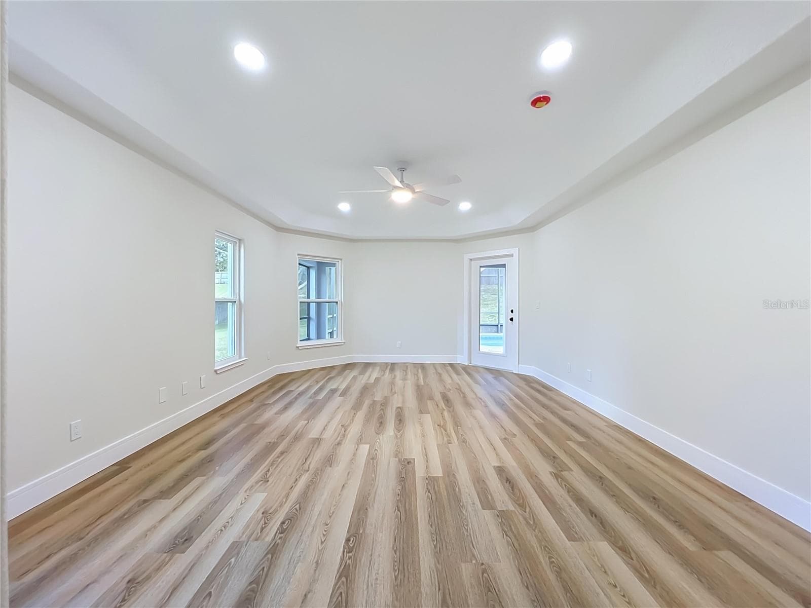 Single Family Residence at 12625 DOUGLAS FIR CT, CLERMONT, photo 34 of 44