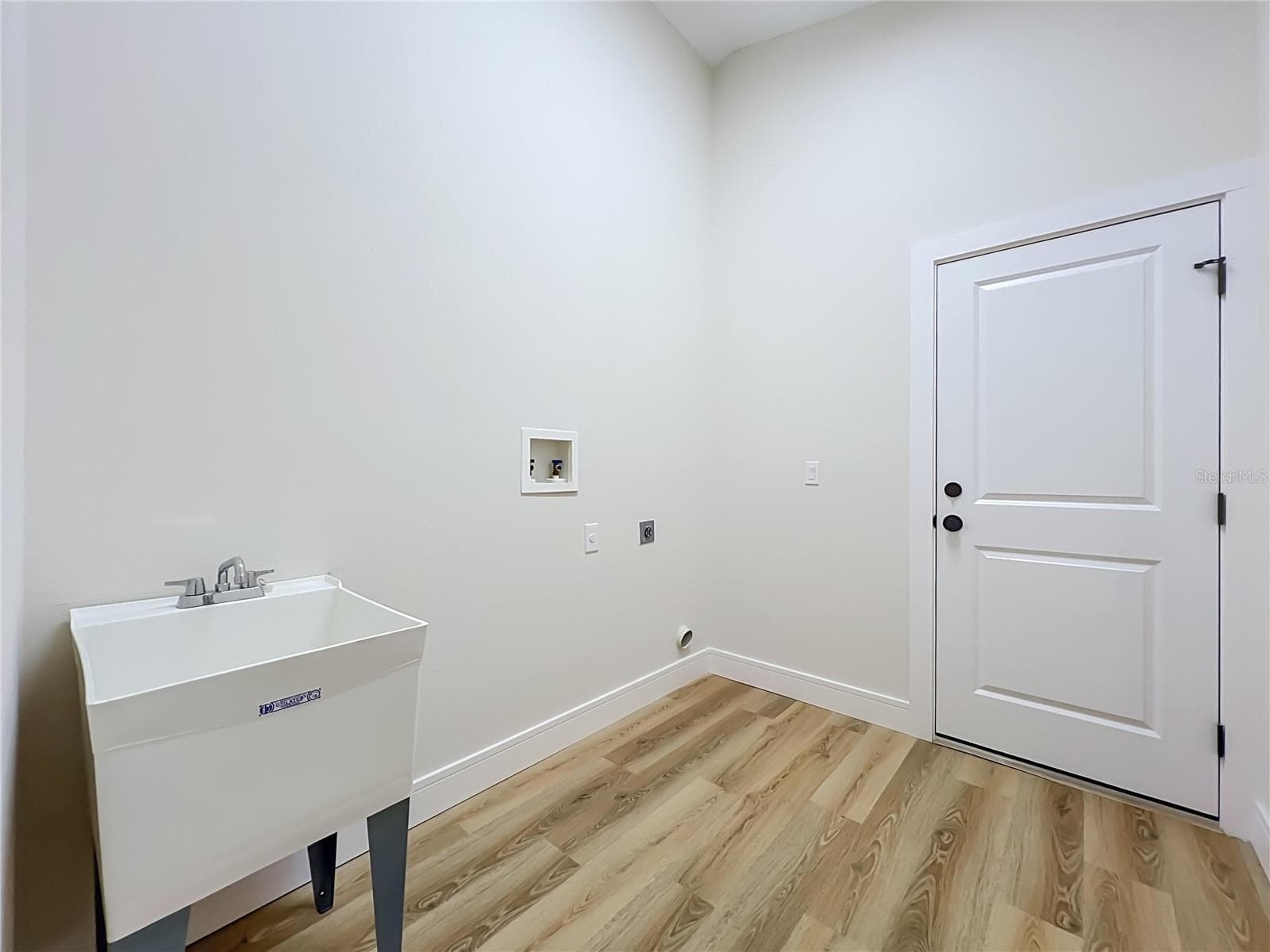 Single Family Residence at 12625 DOUGLAS FIR CT, CLERMONT, photo 38 of 44