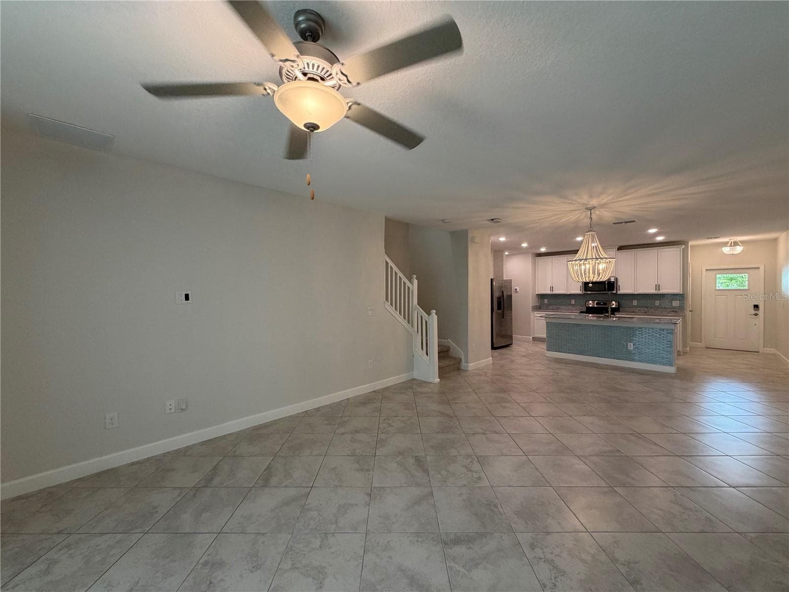 Single Family Residence at 5319 STOIC VALE DR, WIMAUMA, photo 4 of 19