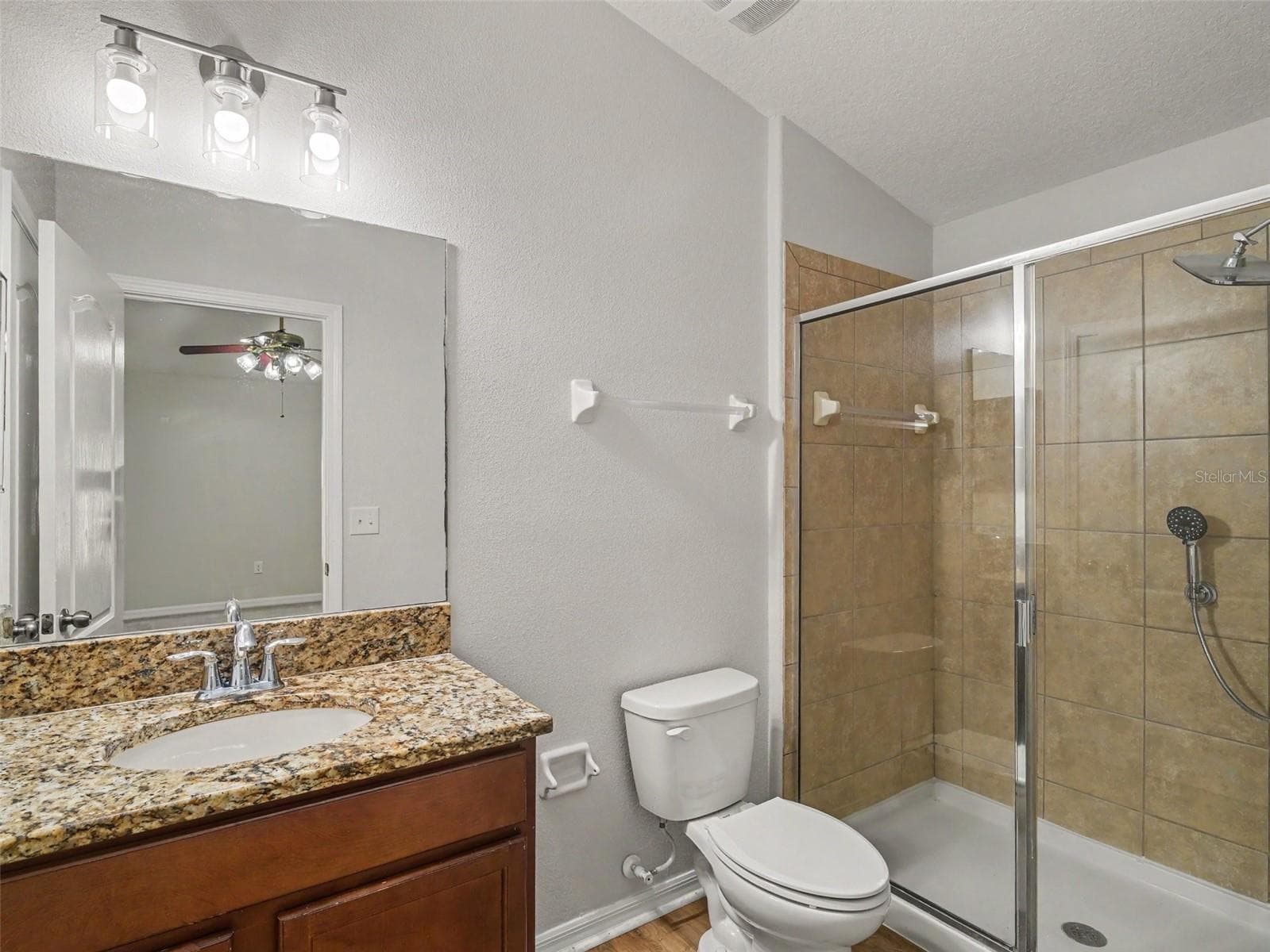 Single Family Residence at 10614 SUMMER AZURE DR, RIVERVIEW, photo 13 of 25
