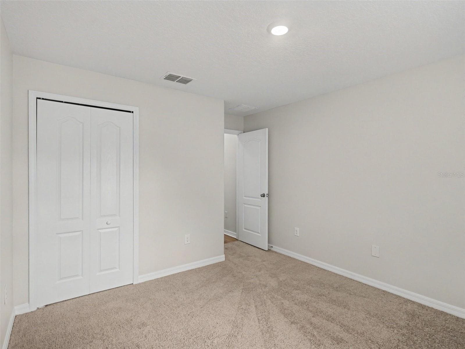 Single Family Residence at 10614 SUMMER AZURE DR, RIVERVIEW, photo 16 of 25