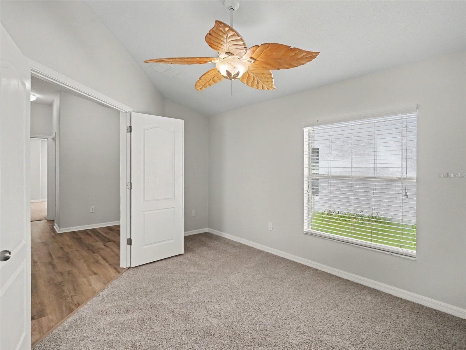 Single Family Residence at 10614 SUMMER AZURE DR, RIVERVIEW, photo 19 of 25