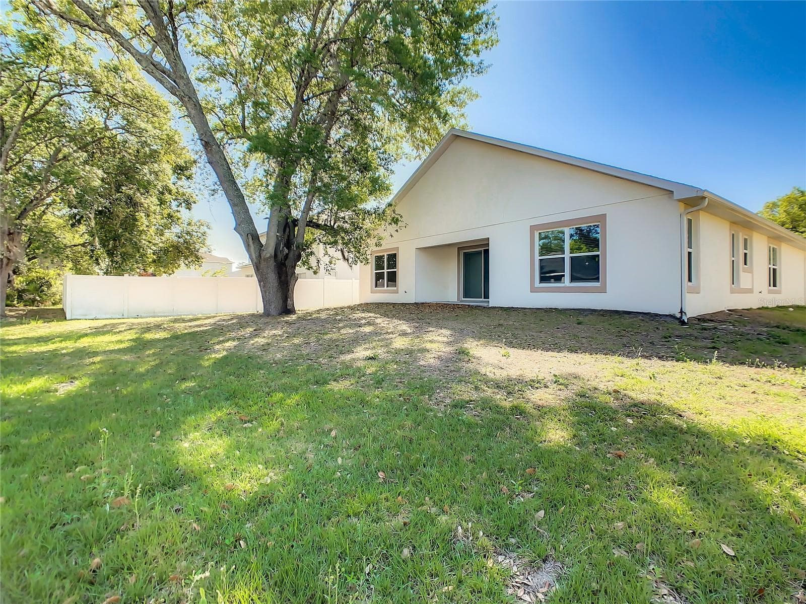 Single Family Residence at 438 JAY CT, POINCIANA, photo 3 of 47