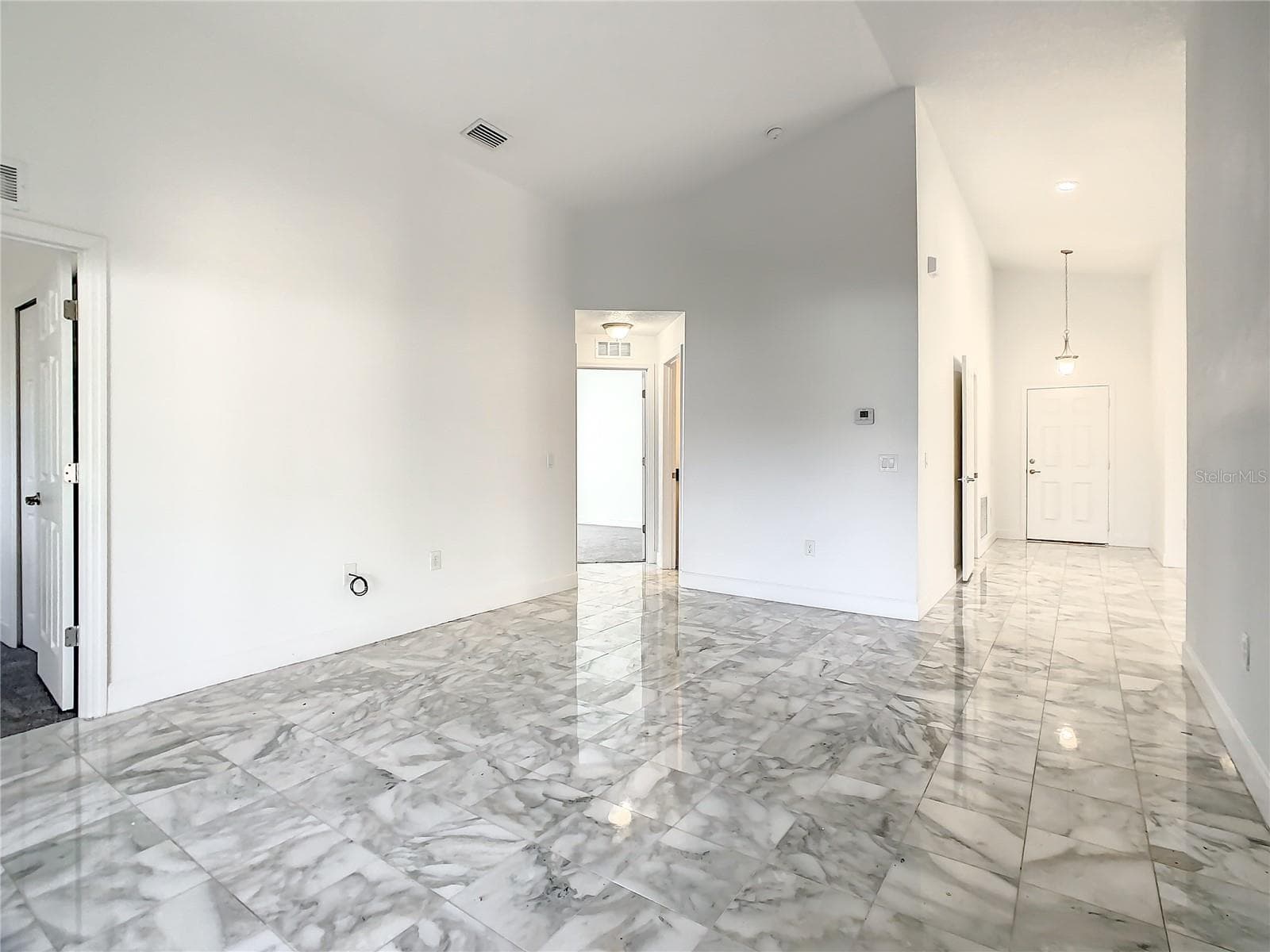 Single Family Residence at 438 JAY CT, POINCIANA, photo 24 of 47