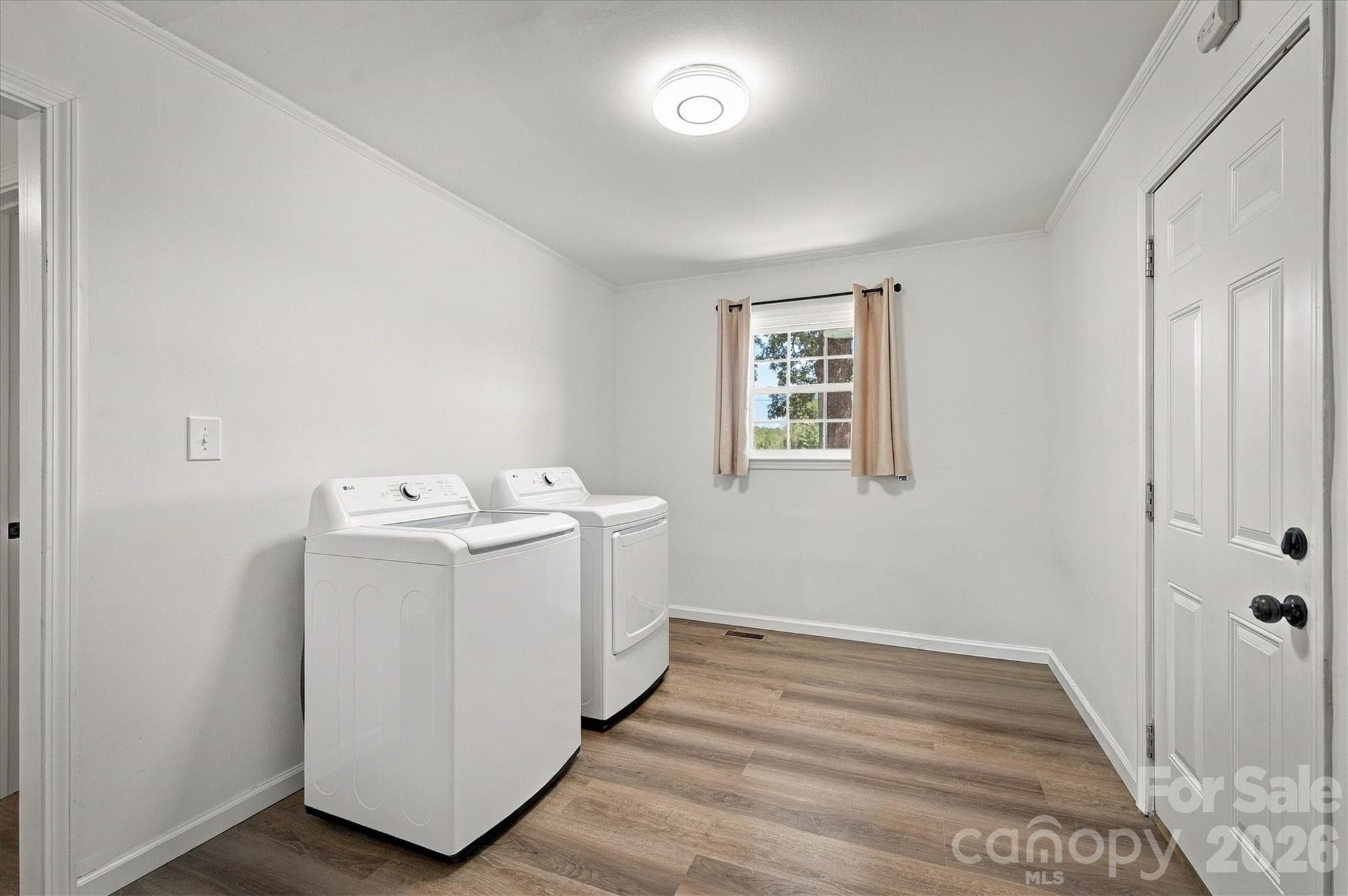 Single Family Residence at 3034 Heffner Place, Hudson, photo 13 of 30