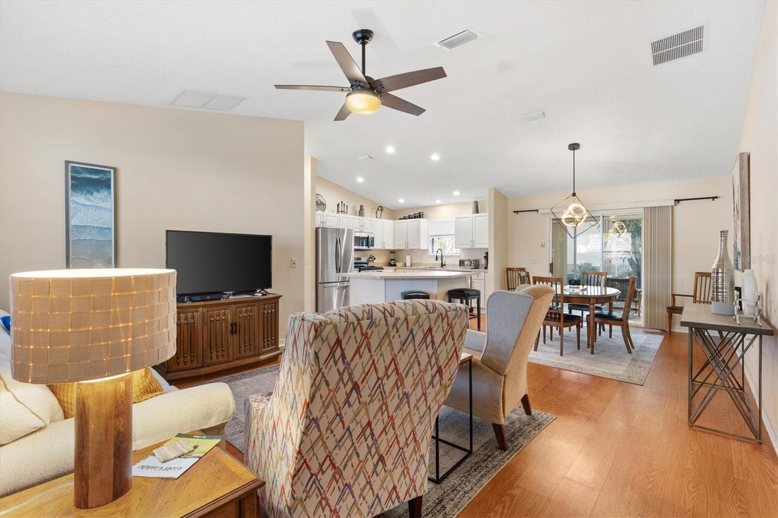 Single Family Residence at 971 KINGMONT TER, THE VILLAGES, photo 9 of 37