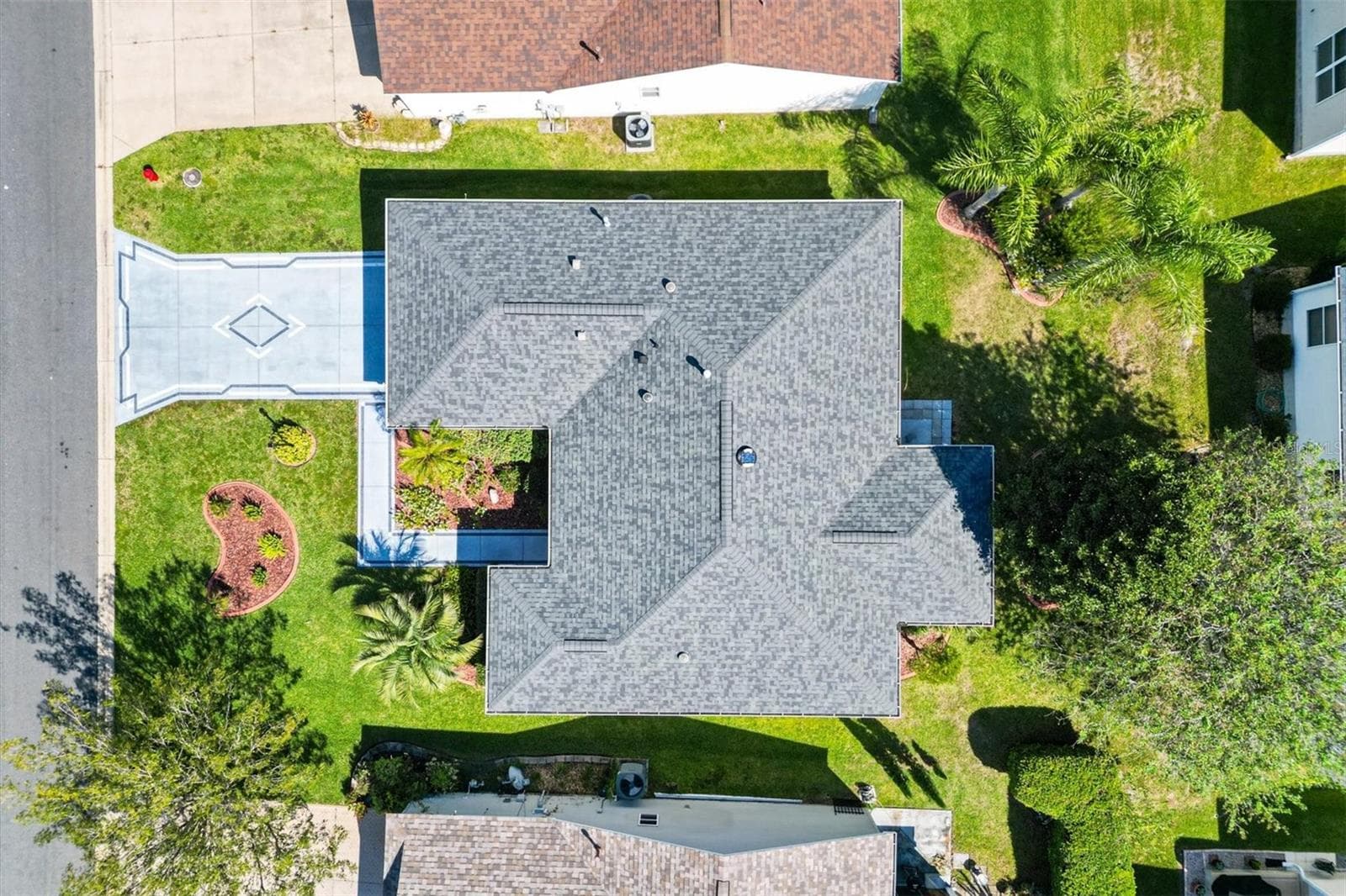 Single Family Residence at 971 KINGMONT TER, THE VILLAGES, photo 31 of 37