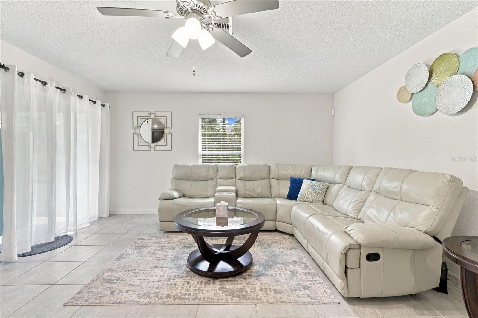 Single Family Residence at 71 ROYAL OAK DR, PALM COAST, photo 4 of 20