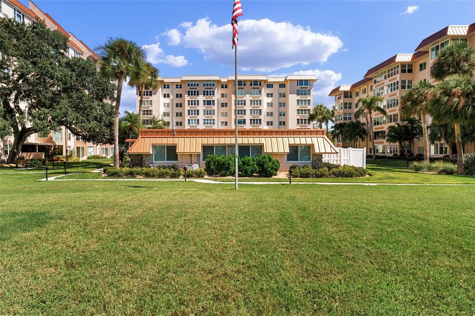 Condominium at 622 EDGEWATER DR #721, DUNEDIN, photo 53 of 84