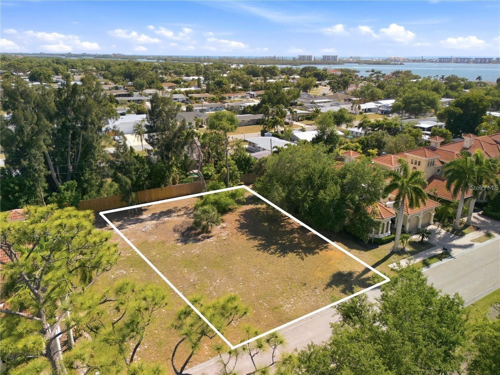 Single Family Residence at 1740 ASSISI DR, SARASOTA, photo 7 of 17