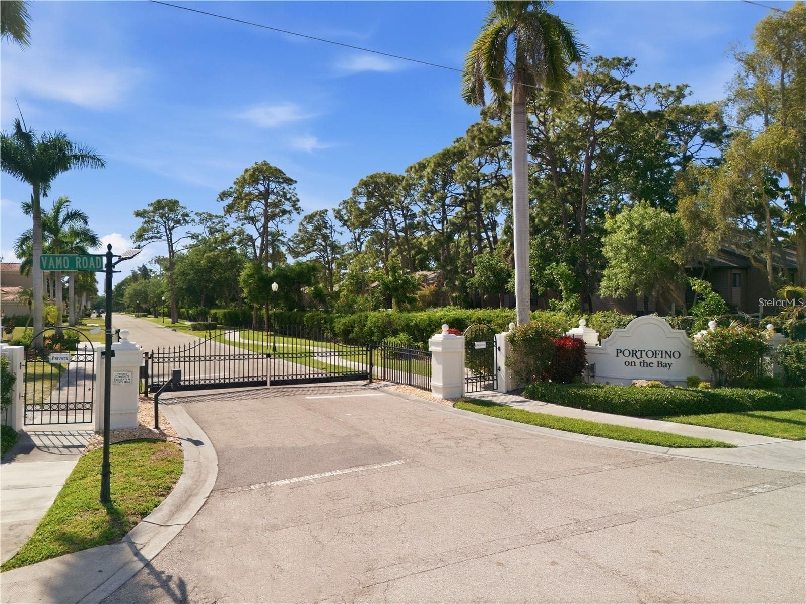 Single Family Residence at 1740 ASSISI DR, SARASOTA, photo 16 of 17