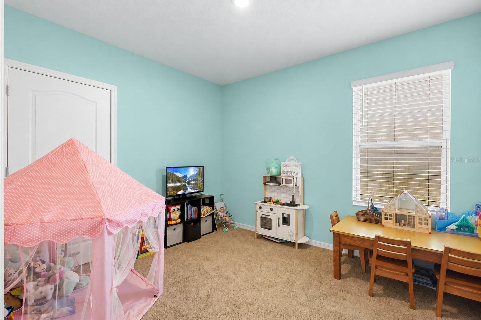 Single Family Residence at 211 DUKE DR, DELAND, photo 21 of 38