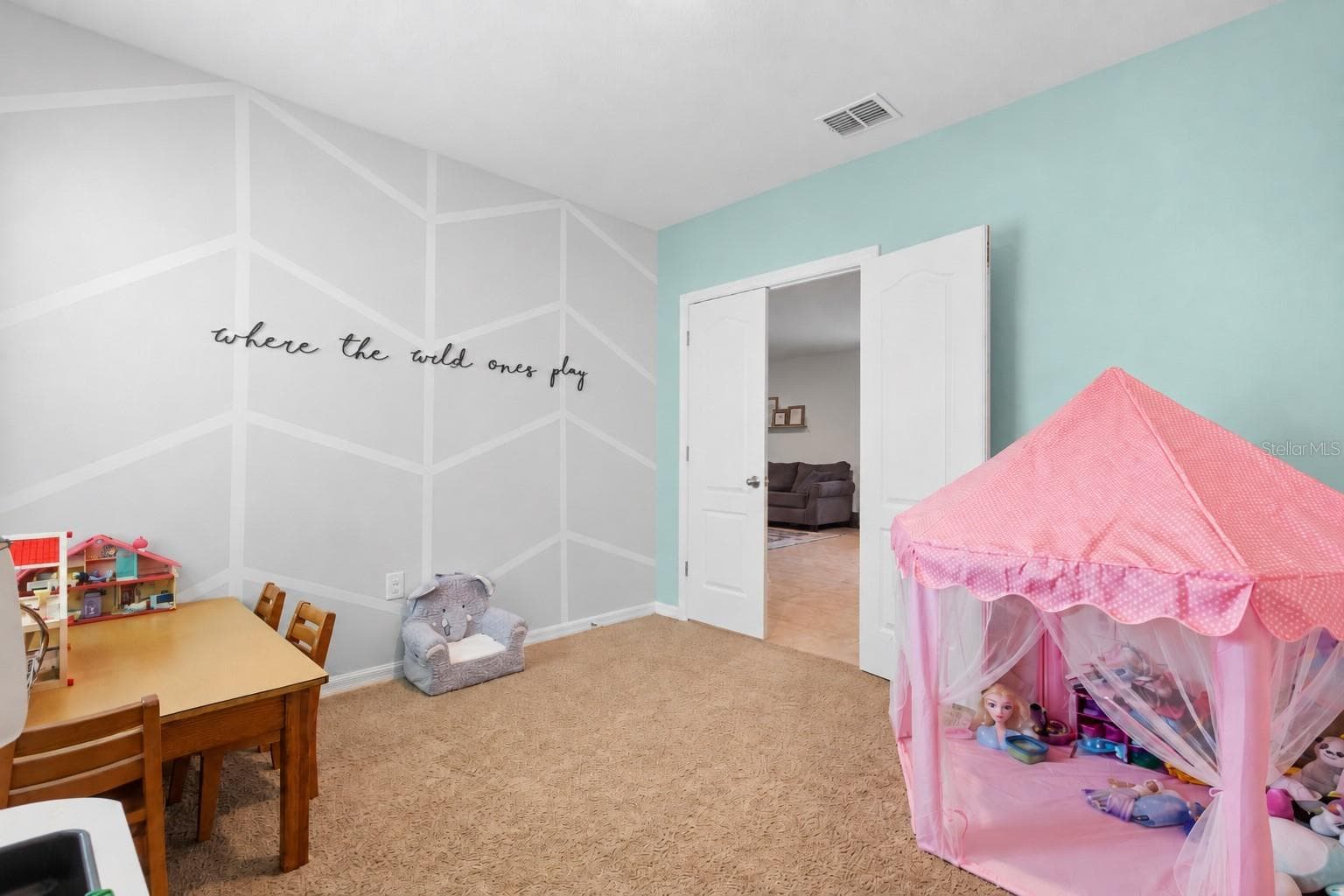 Single Family Residence at 211 DUKE DR, DELAND, photo 23 of 38
