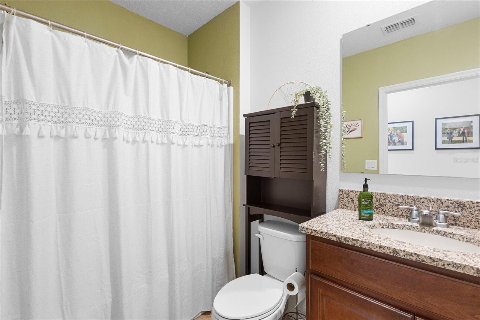 Single Family Residence at 211 DUKE DR, DELAND, photo 24 of 38