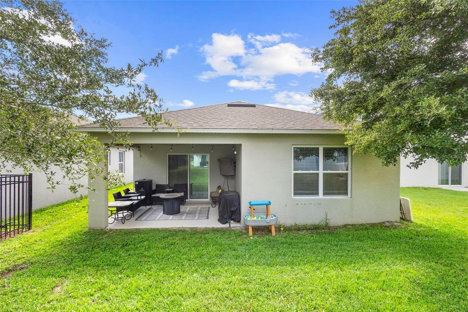 Single Family Residence at 211 DUKE DR, DELAND, photo 27 of 38