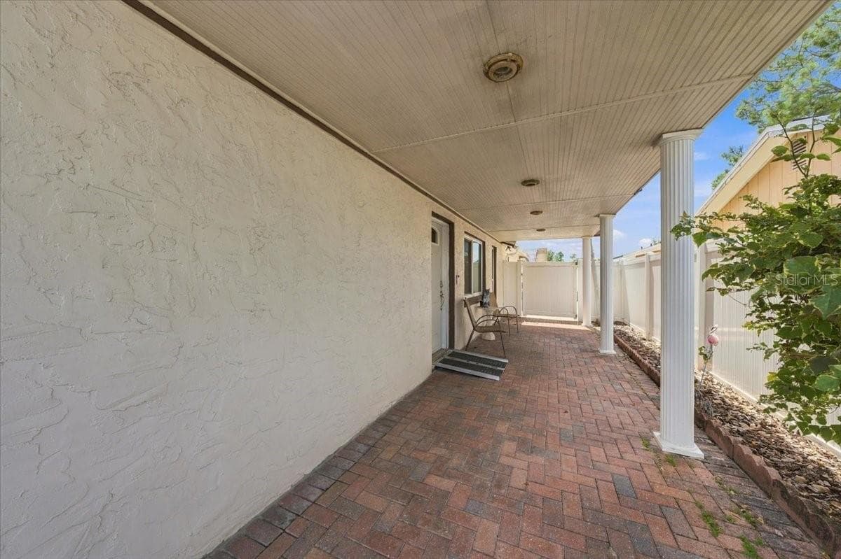 Single Family Residence at 9110 BAYMEADOW CT, TAMPA, photo 27 of 35