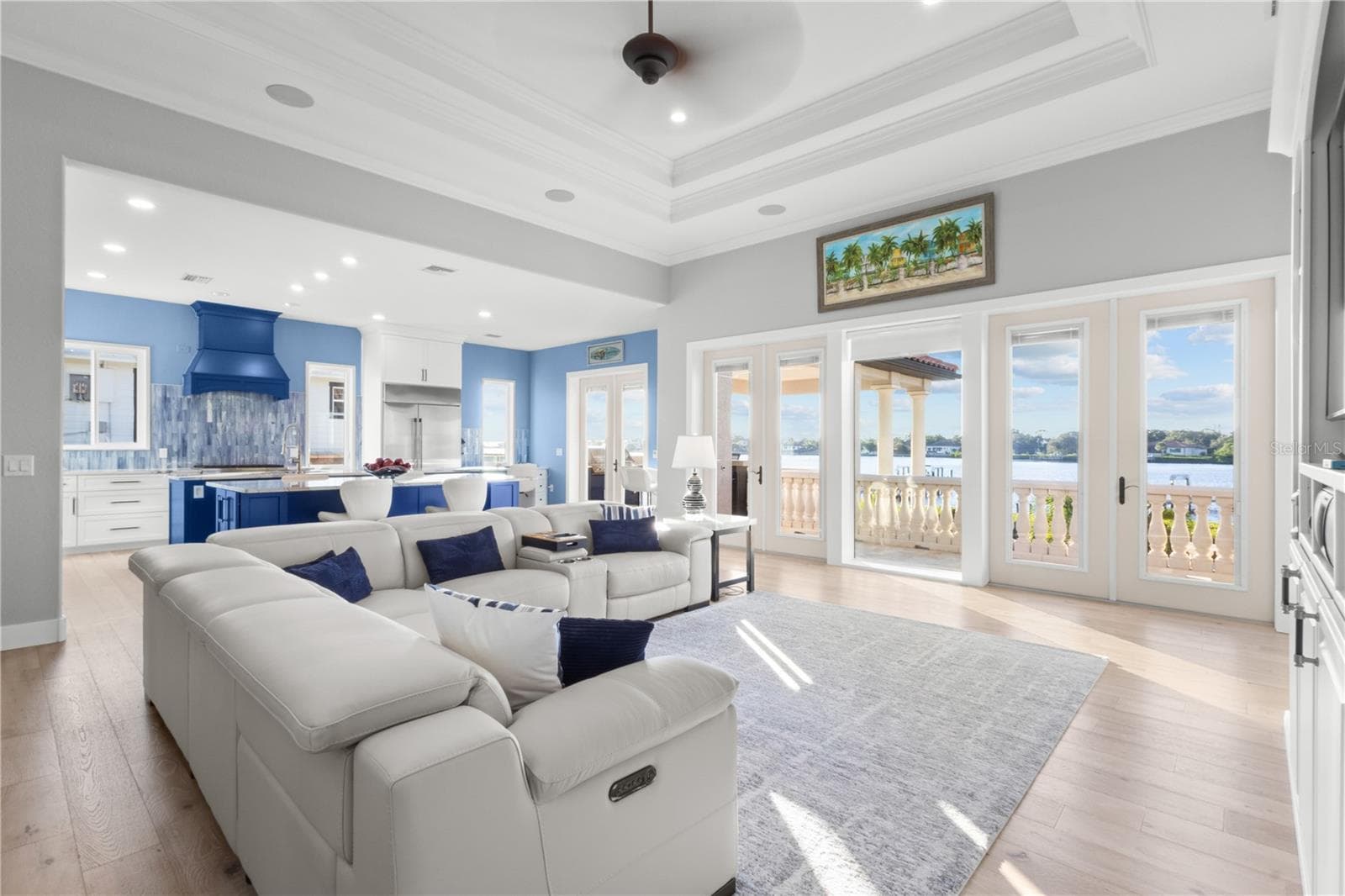 Comfort, Style & Room to Gather - 107 SUNSET DR, NOKOMIS