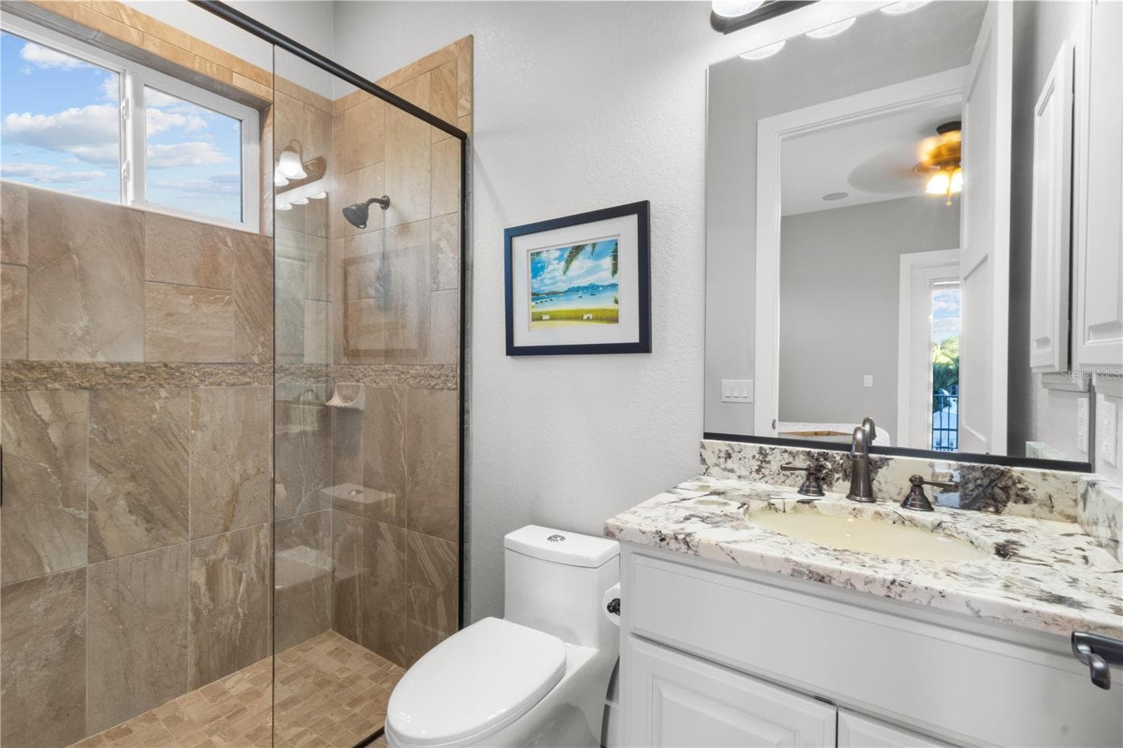 Guest Privacy, Beautifully Done - 107 SUNSET DR, NOKOMIS