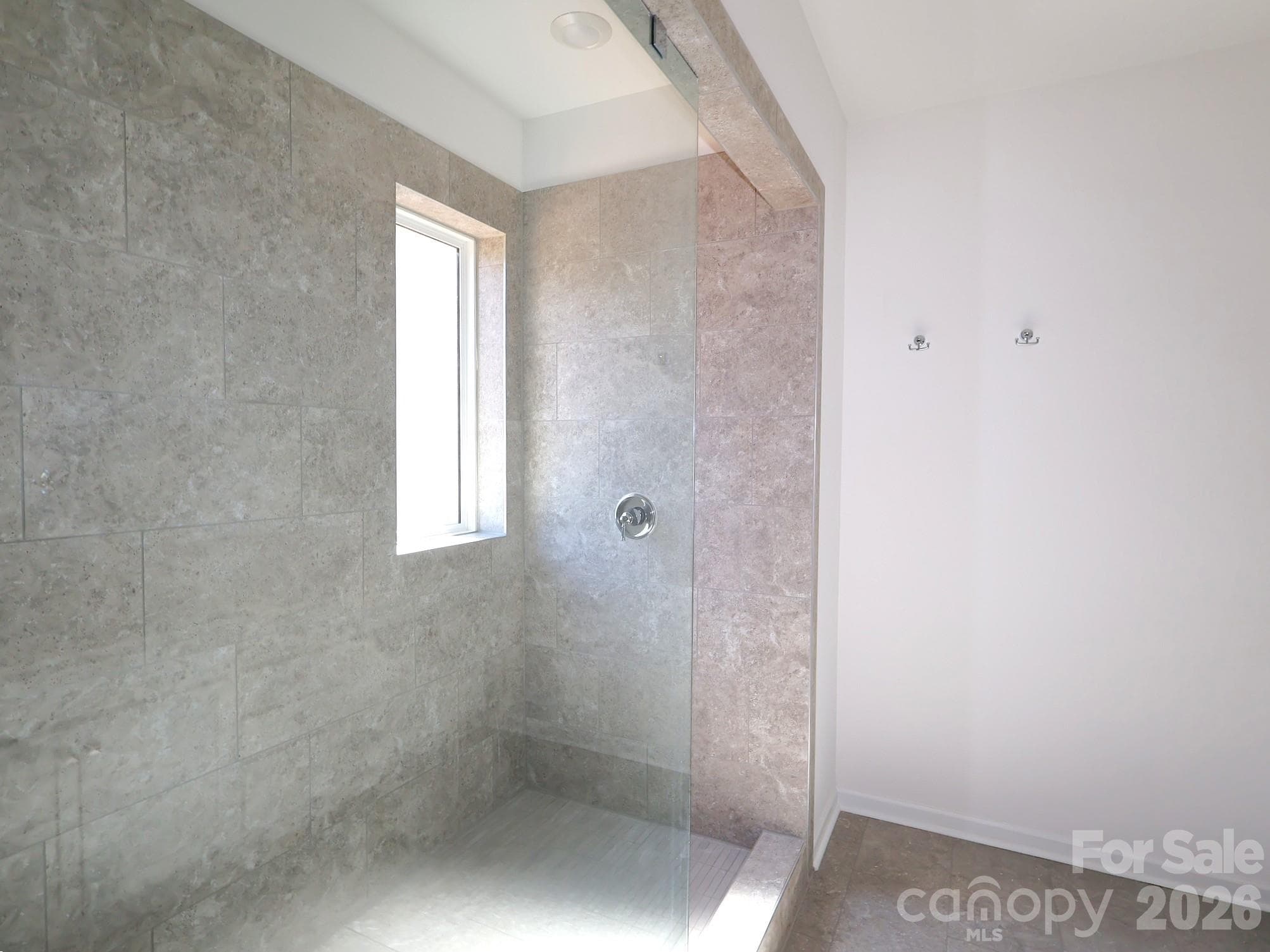 Owner's suite - 238 Amber Glen Drive, Locust