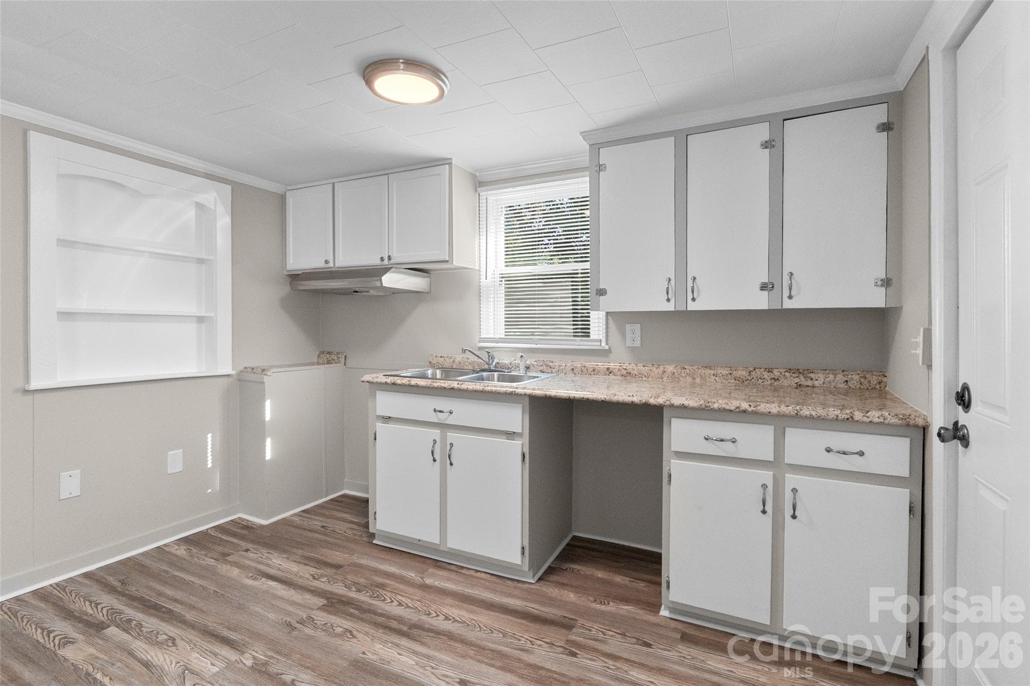 Single Family Residence at 313 Robinson Street, Rock Hill, photo 13 of 27