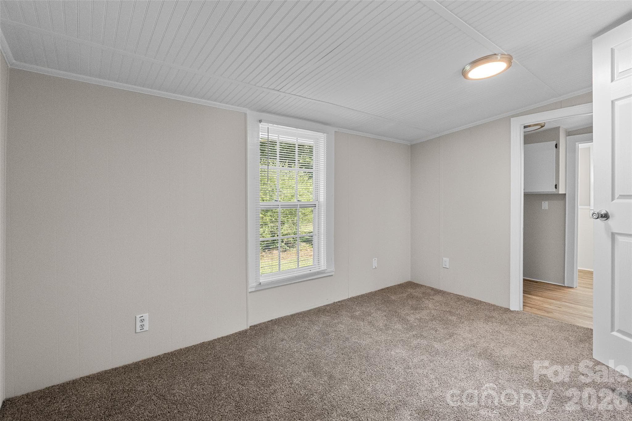 Single Family Residence at 313 Robinson Street, Rock Hill, photo 15 of 27
