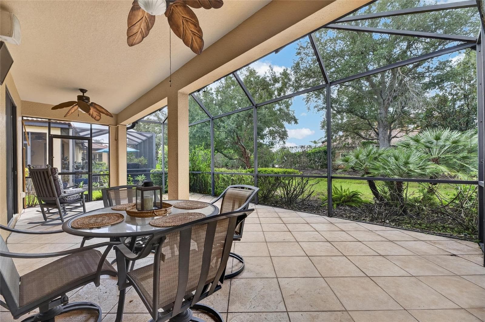 Single Family Residence at 144 SILVER FALLS DR, APOLLO BEACH, photo 5 of 71