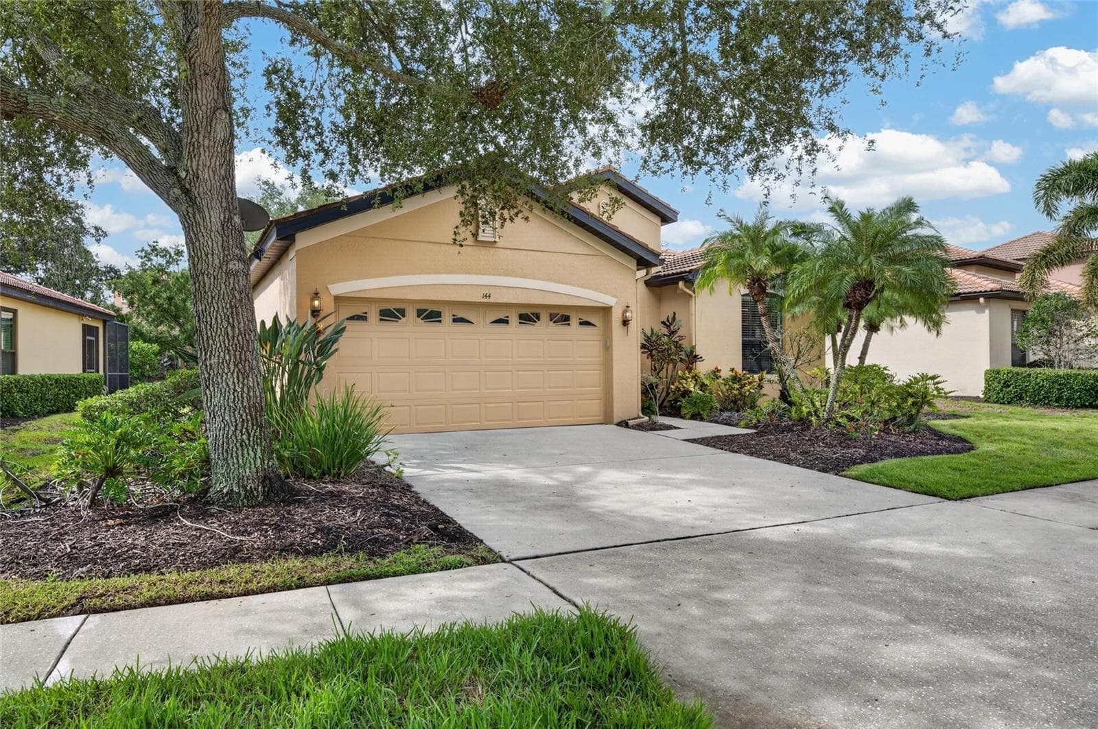 Single Family Residence at 144 SILVER FALLS DR, APOLLO BEACH, photo 7 of 71