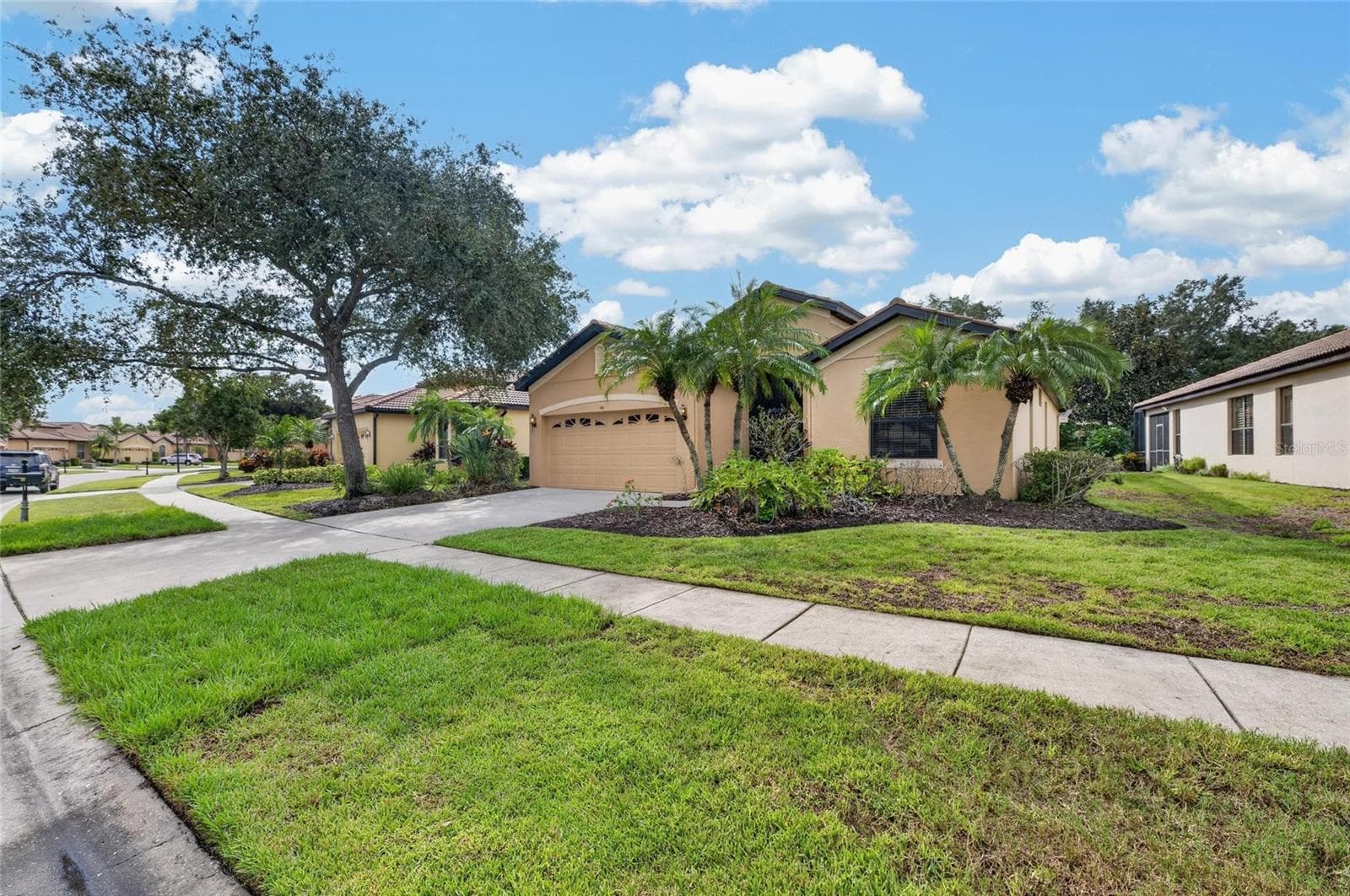 Single Family Residence at 144 SILVER FALLS DR, APOLLO BEACH, photo 8 of 71