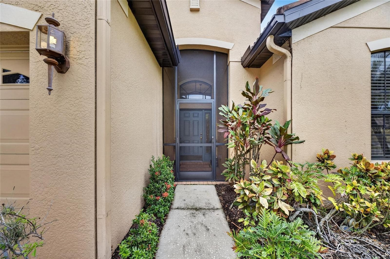 Single Family Residence at 144 SILVER FALLS DR, APOLLO BEACH, photo 12 of 71