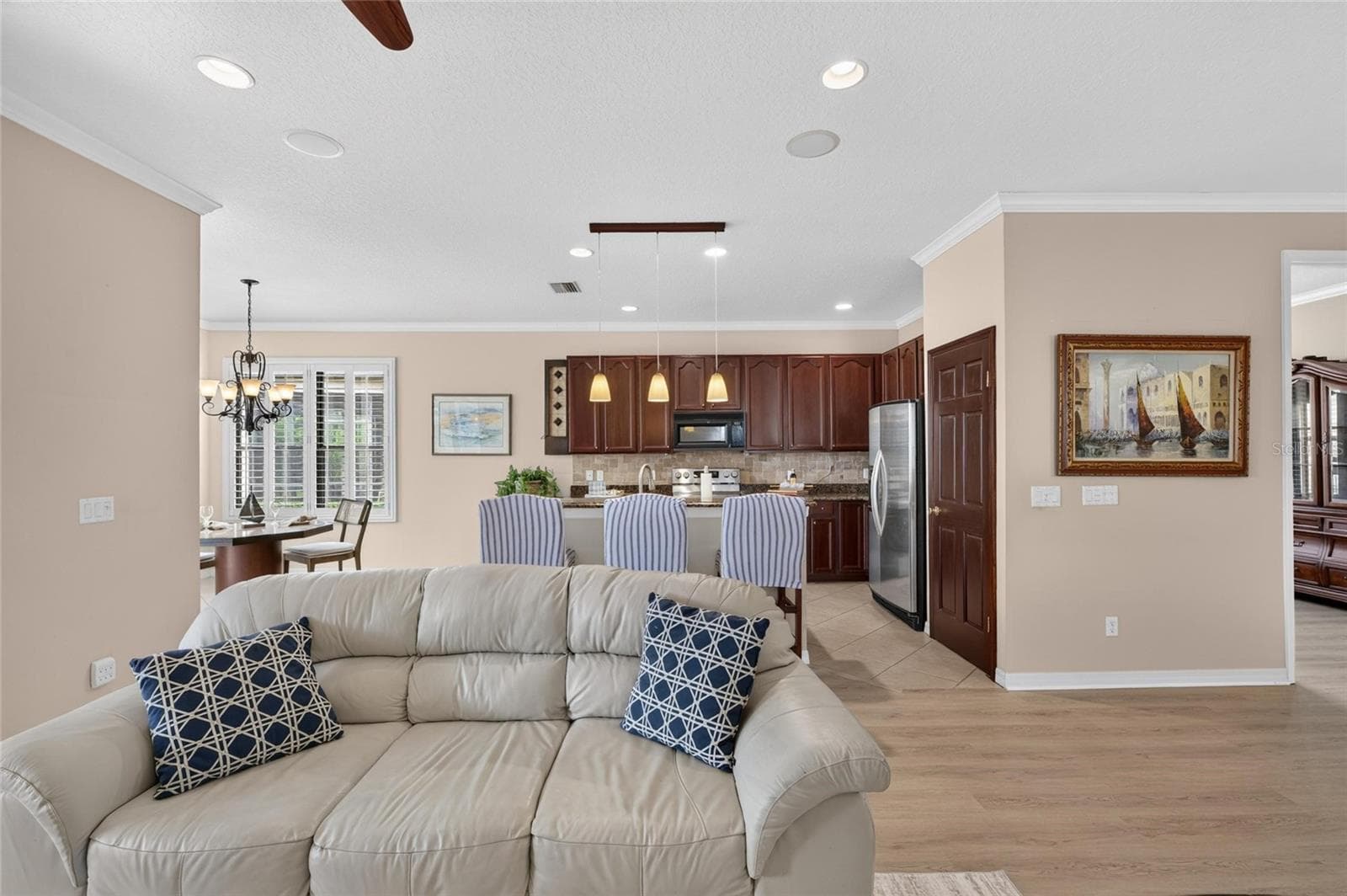 Single Family Residence at 144 SILVER FALLS DR, APOLLO BEACH, photo 24 of 71