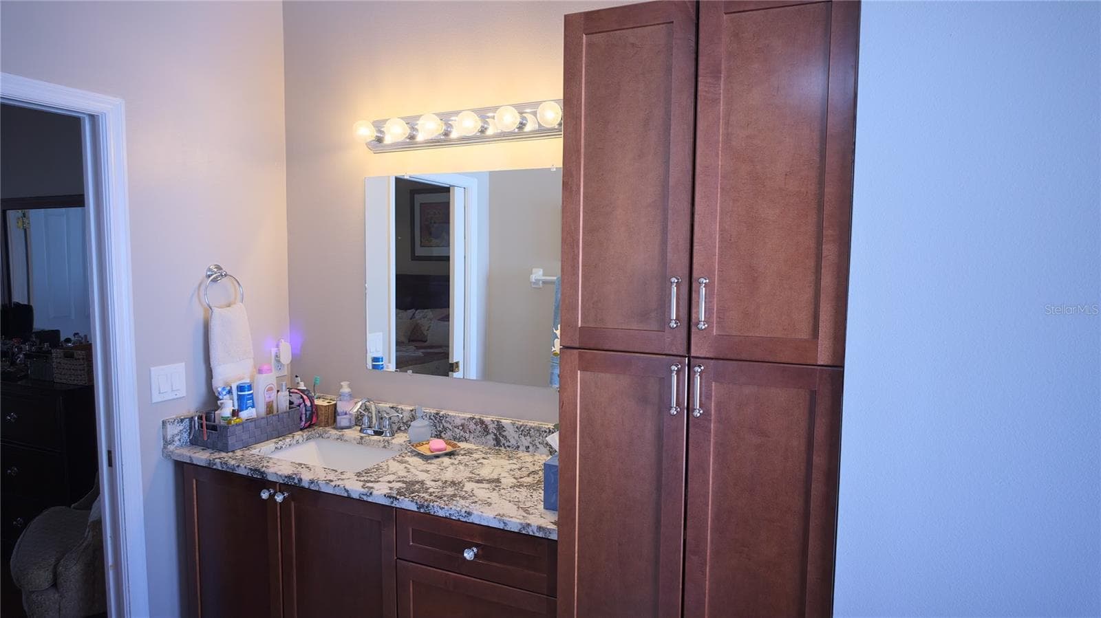 Single Family Residence at 2135 COBBLEFIELD CIR, APOPKA, photo 11 of 16