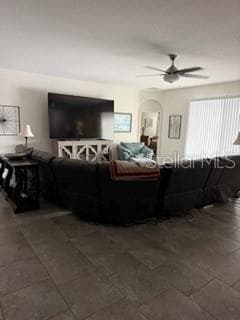 Living1 - 226 BRUNSWICK DR, DAVENPORT