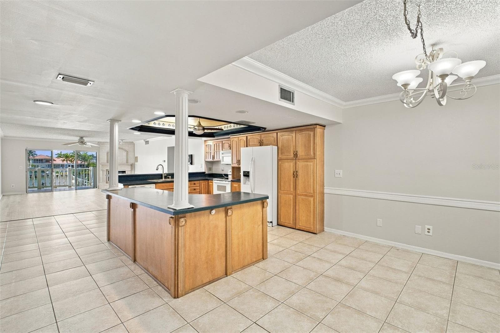 Kitchen - 544 PINELLAS BAYWAY S #F8, TIERRA VERDE