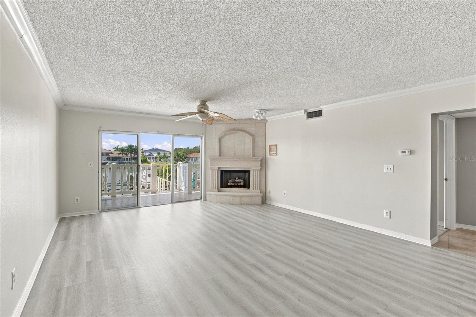 Living room - 544 PINELLAS BAYWAY S #F8, TIERRA VERDE