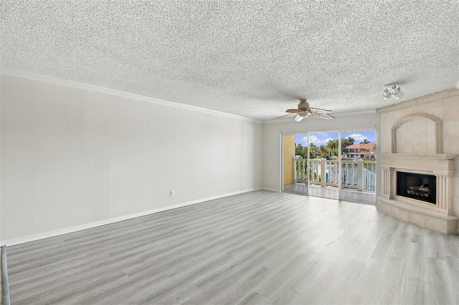 living room - 544 PINELLAS BAYWAY S #F8, TIERRA VERDE