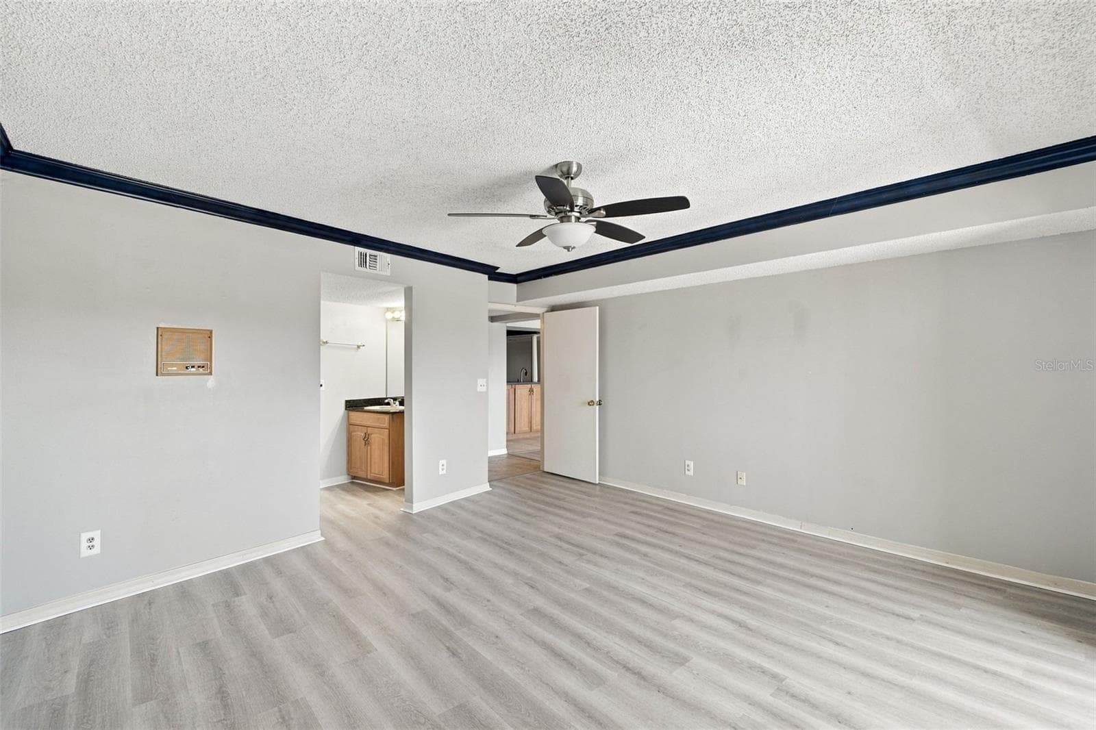 Primary bedroom - 544 PINELLAS BAYWAY S #F8, TIERRA VERDE