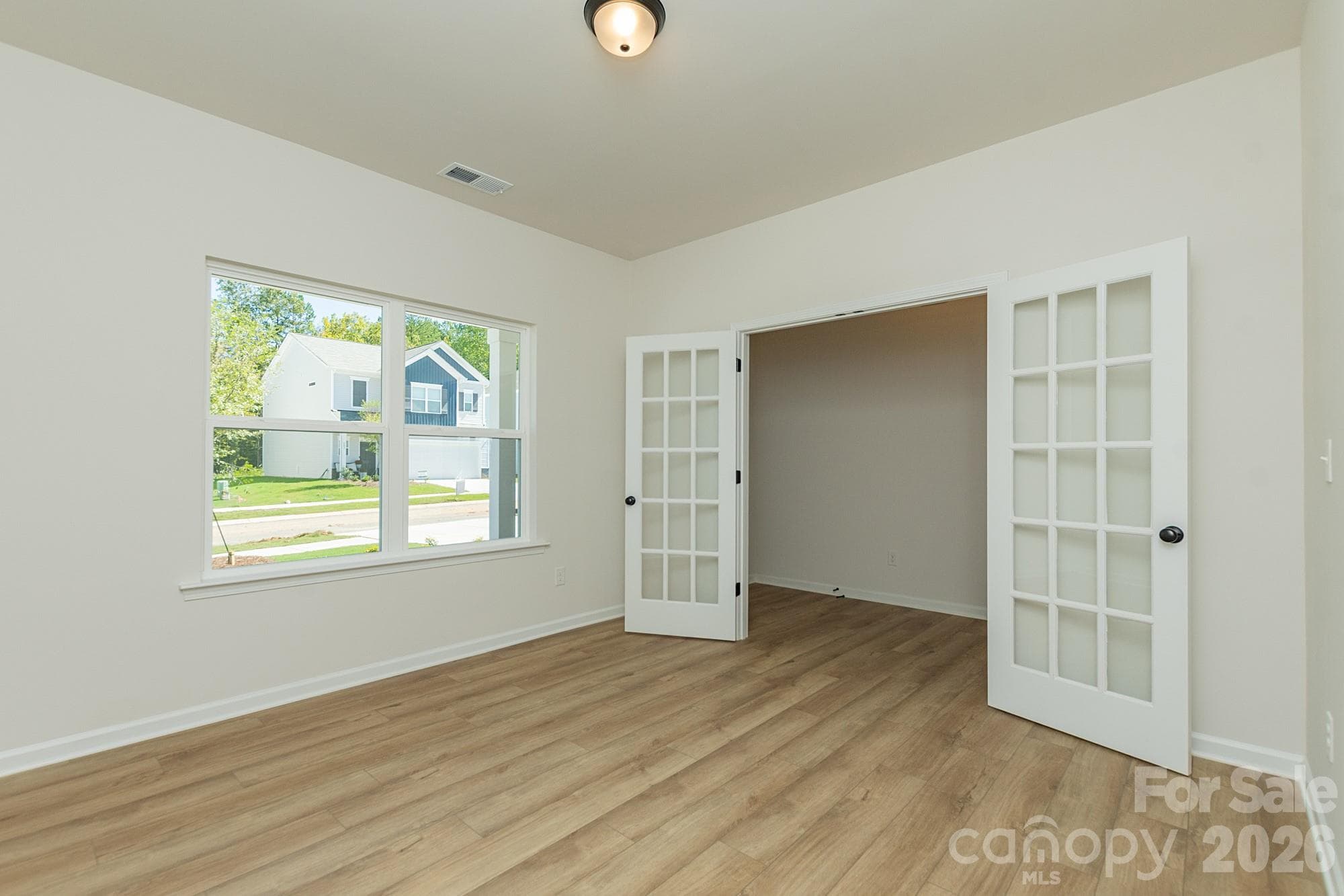 Single Family Residence at Salisbury, photo 10 of 64